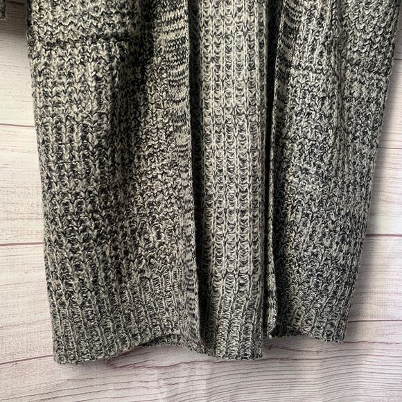 Ashley by 26 International Long Knit Sweater Open Front Pockets Size Medium - Picture 15 of 16